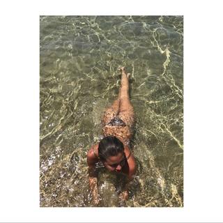 Costanza Caracciolo feet photo thumbnail