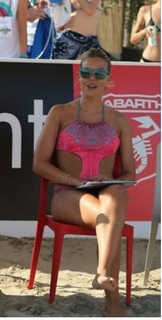 Costanza Caracciolo feet photo thumbnail