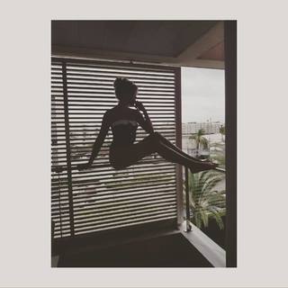 Costanza Caracciolo feet photo thumbnail