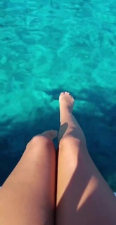 Costanza Caracciolo feet photo thumbnail
