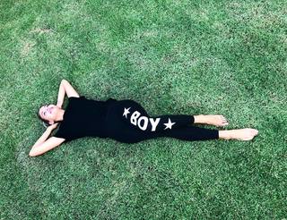 Costanza Caracciolo feet photo thumbnail