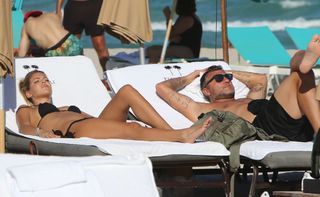 Costanza Caracciolo feet photo thumbnail