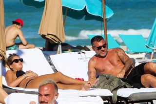 Costanza Caracciolo feet photo thumbnail