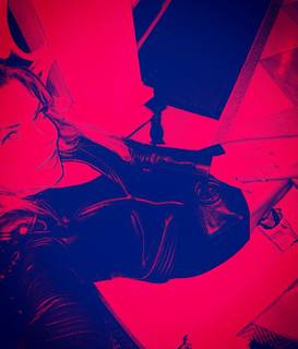 Costanza Caracciolo feet photo thumbnail