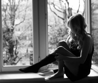 Costanza Caracciolo feet photo thumbnail