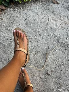 Costanza Caracciolo feet photo thumbnail