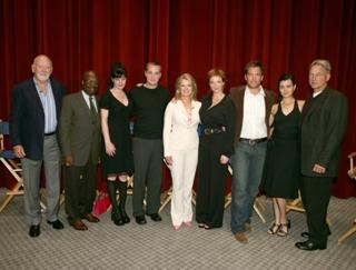 Cote de Pablo feet photo thumbnail