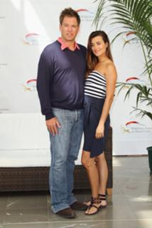 Cote de Pablo feet photo thumbnail