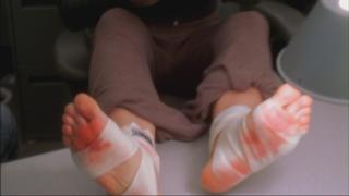 Cote de Pablo feet photo thumbnail