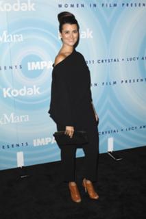 Cote de Pablo feet photo thumbnail