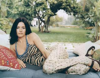 Courteney Cox feet photo thumbnail