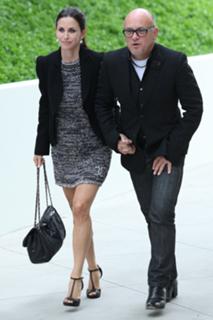 Courteney Cox feet photo thumbnail