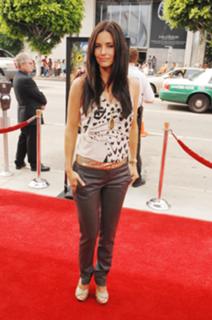 Courteney Cox feet photo thumbnail