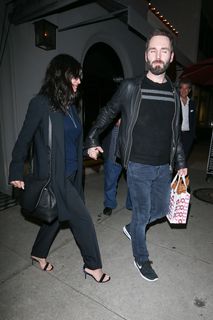 Courteney Cox feet photo thumbnail