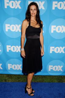 Courteney Cox feet photo thumbnail