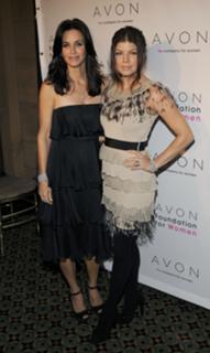 Courteney Cox feet photo thumbnail