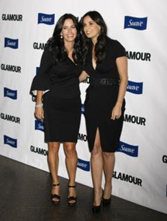 Courteney Cox feet photo thumbnail