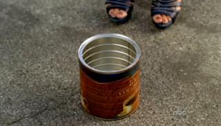 Courteney Cox feet photo thumbnail