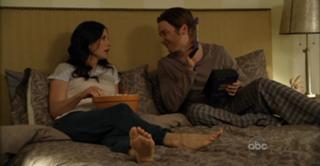 Courteney Cox feet photo thumbnail