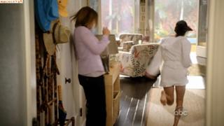 Courteney Cox feet photo thumbnail