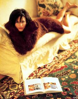 Courteney Cox feet photo thumbnail