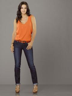 Courteney Cox feet photo thumbnail