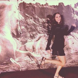 Courtnee Draper feet photo 5