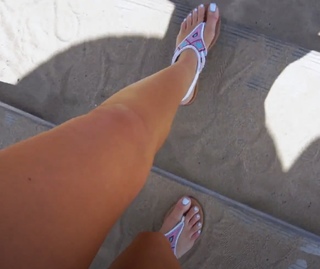 Courtney Budzyn feet photo 5