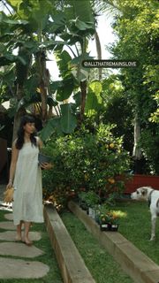 Courtney Eaton feet photo thumbnail