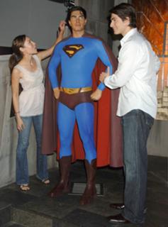 Courtney Ford feet photo thumbnail