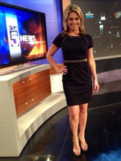 Courtney Friel feet photo thumbnail