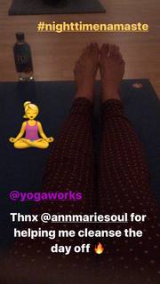 Courtney Friel feet photo thumbnail