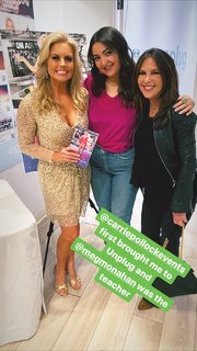 Courtney Friel feet photo thumbnail
