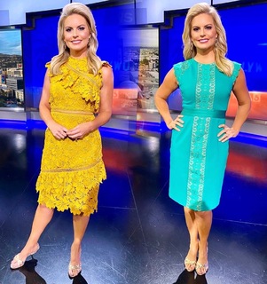 Courtney Friel feet photo thumbnail