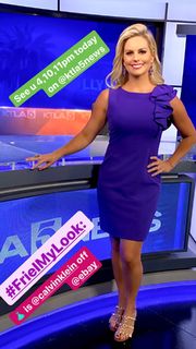 Courtney Friel feet photo thumbnail