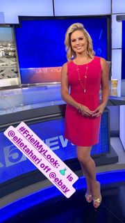 Courtney Friel feet photo thumbnail