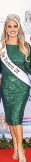 Courtney Friel feet photo thumbnail