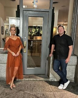 Courtney Friel feet photo thumbnail