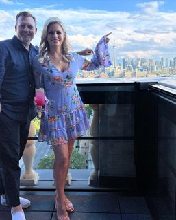 Courtney Friel feet photo thumbnail