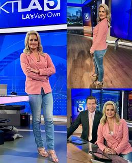 Courtney Friel feet photo thumbnail