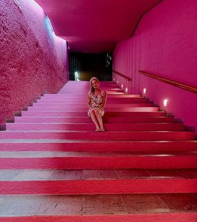Courtney Friel feet photo thumbnail