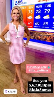 Courtney Friel feet photo thumbnail