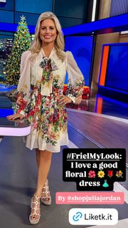 Courtney Friel feet photo 7