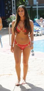 Courtney Green feet photo thumbnail