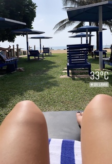 Courtney Green feet photo thumbnail