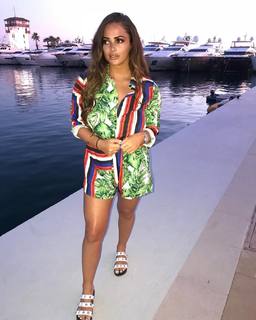 Courtney Green feet photo thumbnail
