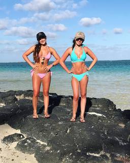 Courtney Green feet photo thumbnail