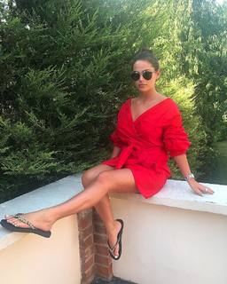 Courtney Green feet photo thumbnail