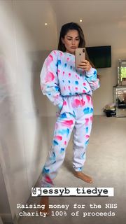 Courtney Green feet photo thumbnail