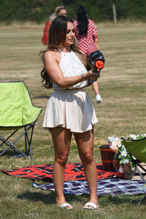Courtney Green feet photo thumbnail